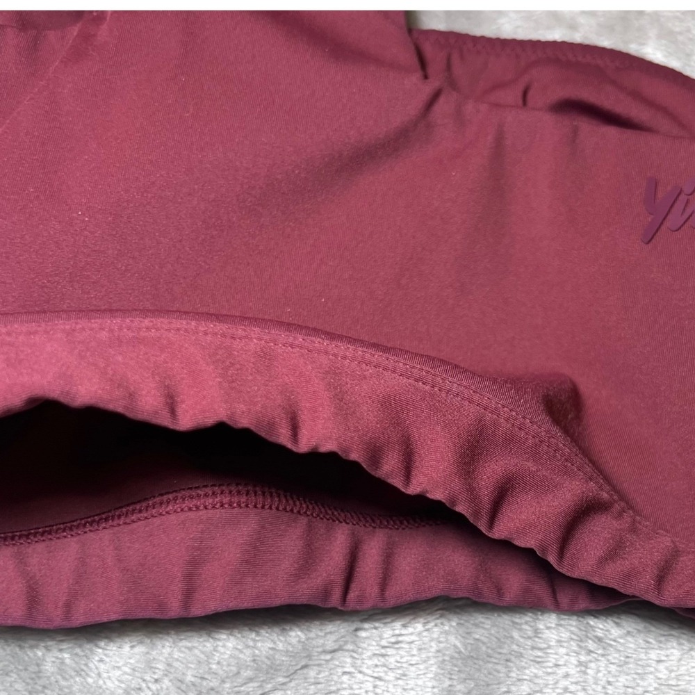 Yitty Womens Size Medium Ribbed Racerback Sports Bra Maroon Crop Top Athletic - Picture 7 of 12